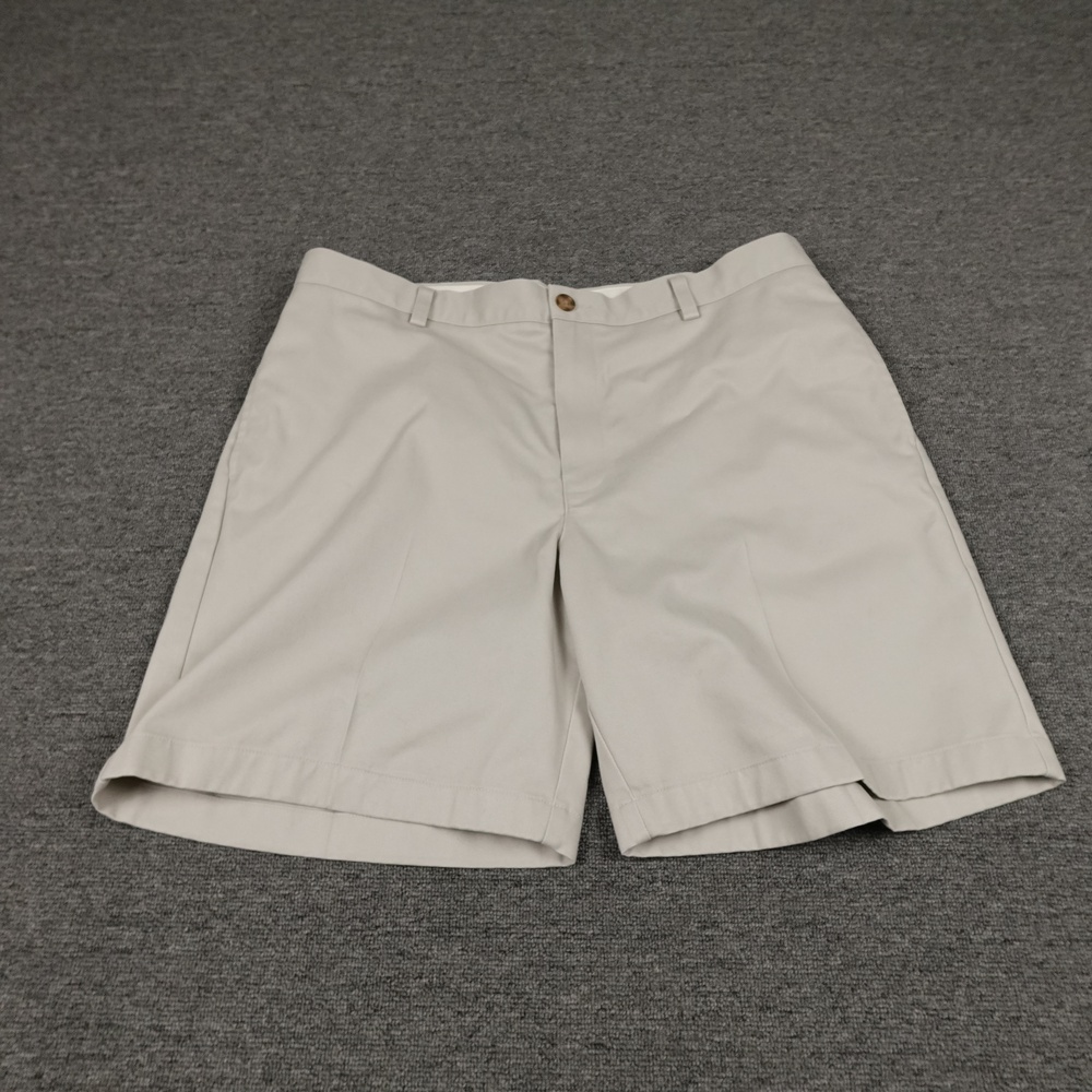 L.L. Bean Shorts Mens 36 Beige Cotton Canvas Chino 10 Inseam Casual Summer